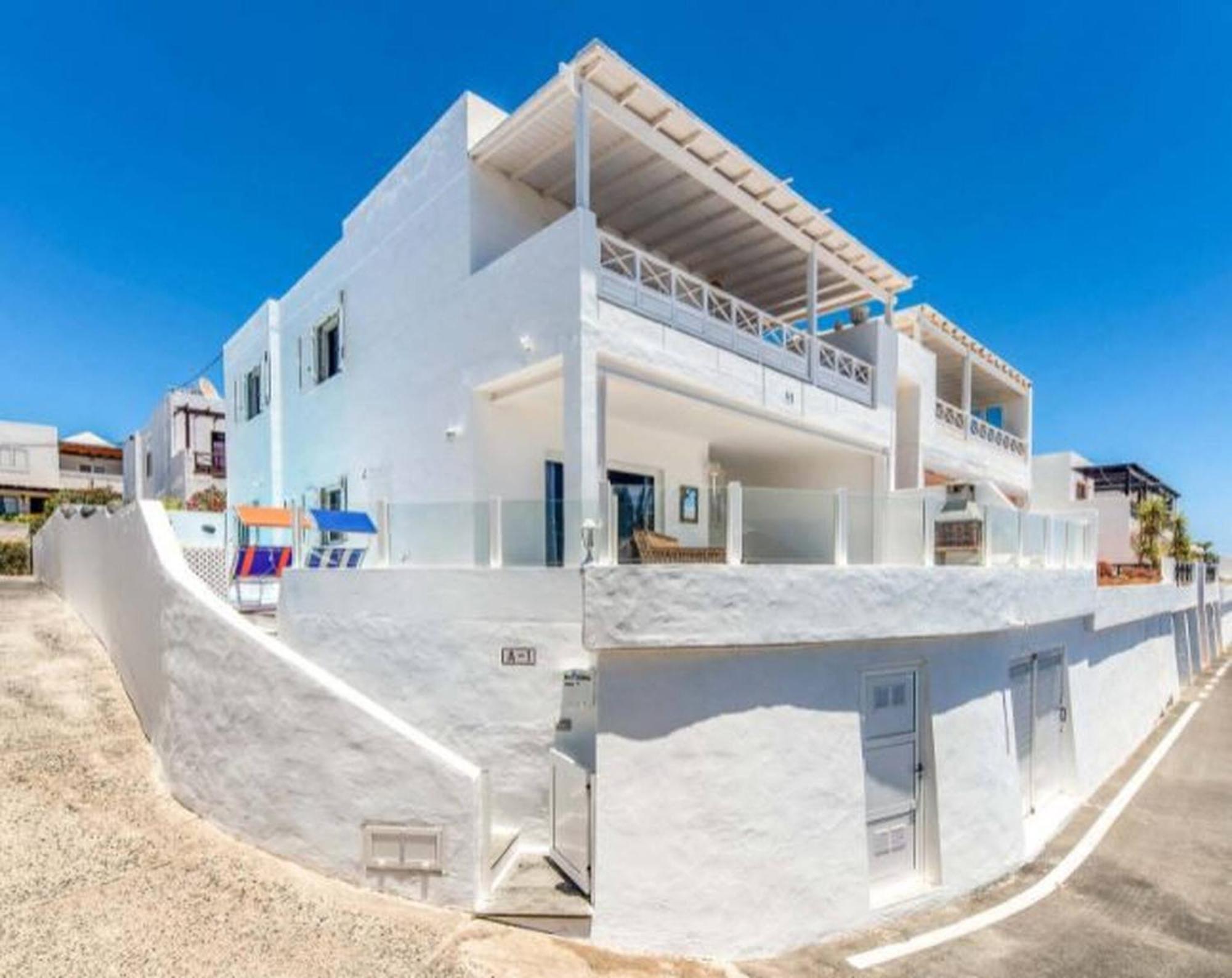Villa Arcelia ปูแอร์โตเดลคาร์เมน ภายนอก รูปภาพ